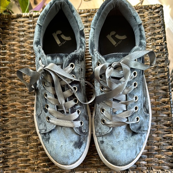 Report Blue Velvet‎ Lace Up Sneakers Women’s Size 7 - Picture 1 of 9